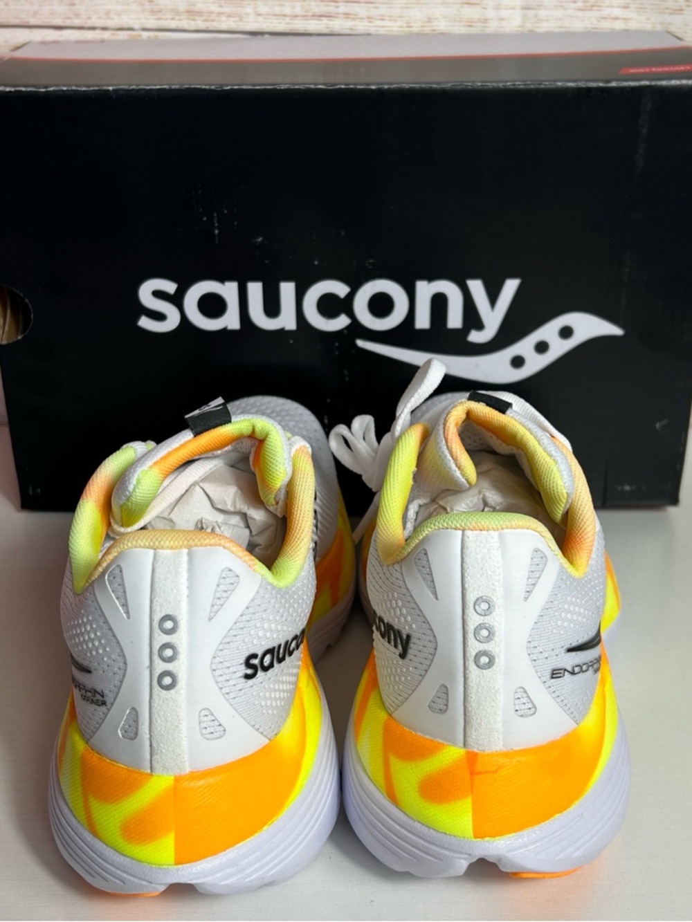 Saucony Women's White & Neon Yellow Incredirun Athletic Running Shoes - Picture 9 of 10